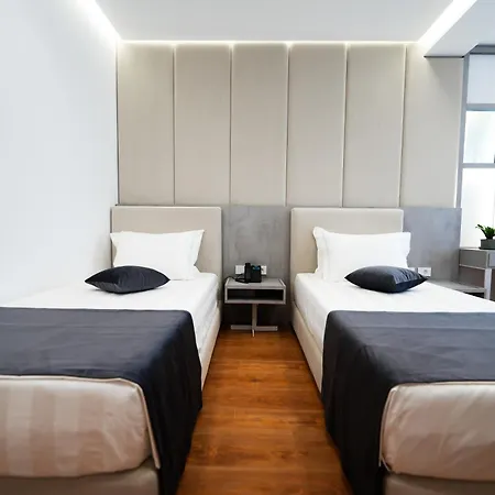 Naos Luxury 4*