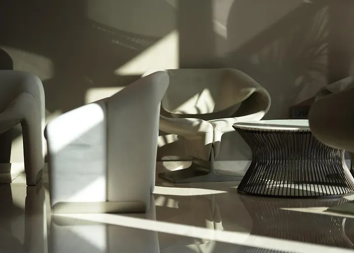 Naos Luxury Hotel *