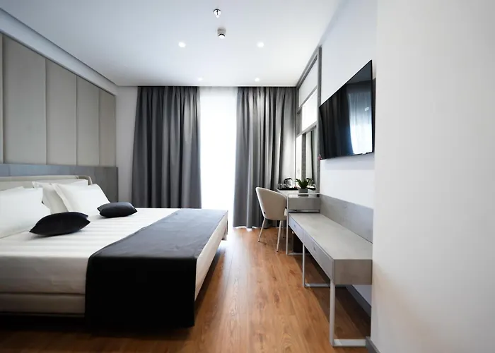 Naos Luxury