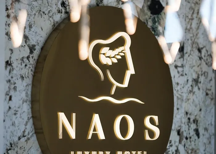 Hotel Naos Luxury