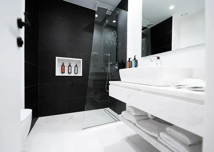 Naos Luxury