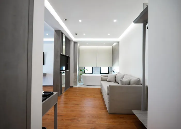 Naos Luxury *