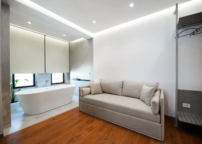 Hotel Naos Luxury *