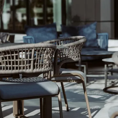 Naos Luxury Отель *