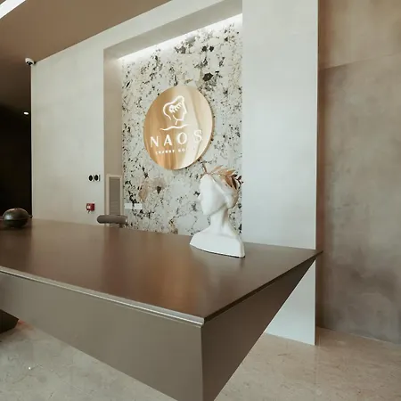 Naos Luxury Отель