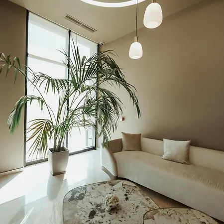 Отель Naos Luxury *