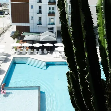 Hotel Naos Luxury Orikumi