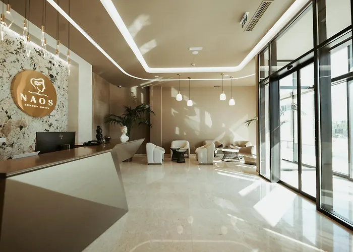 Naos Luxury * Orikum